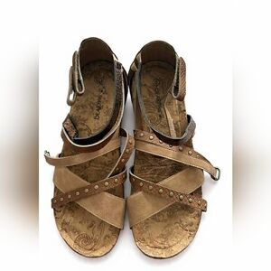 Bearpaw Women's Tan Boho Revival Scandigirl Cottagecore Sandals